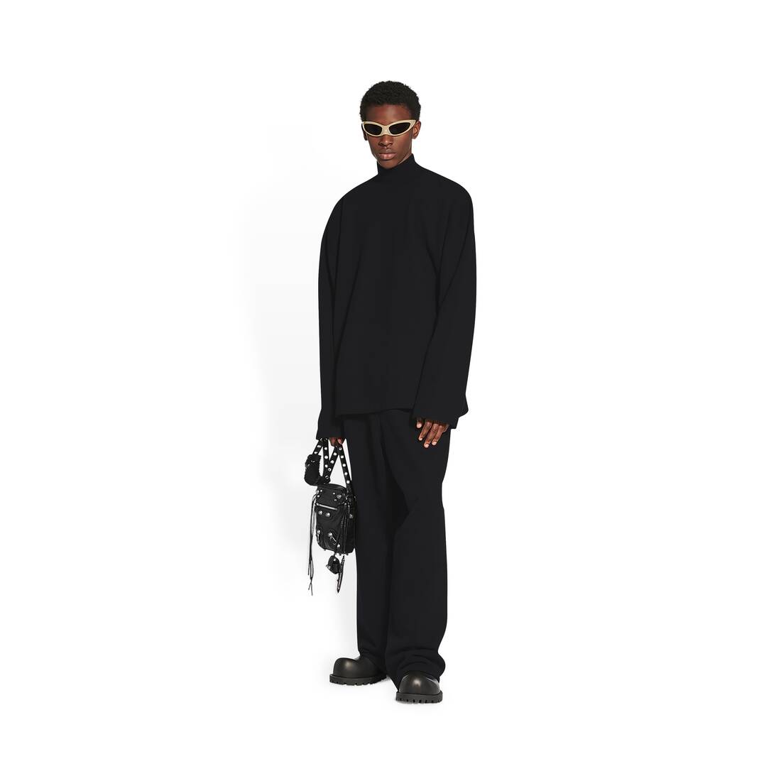 Men's Le Cagole Crossbody Bag in Black
