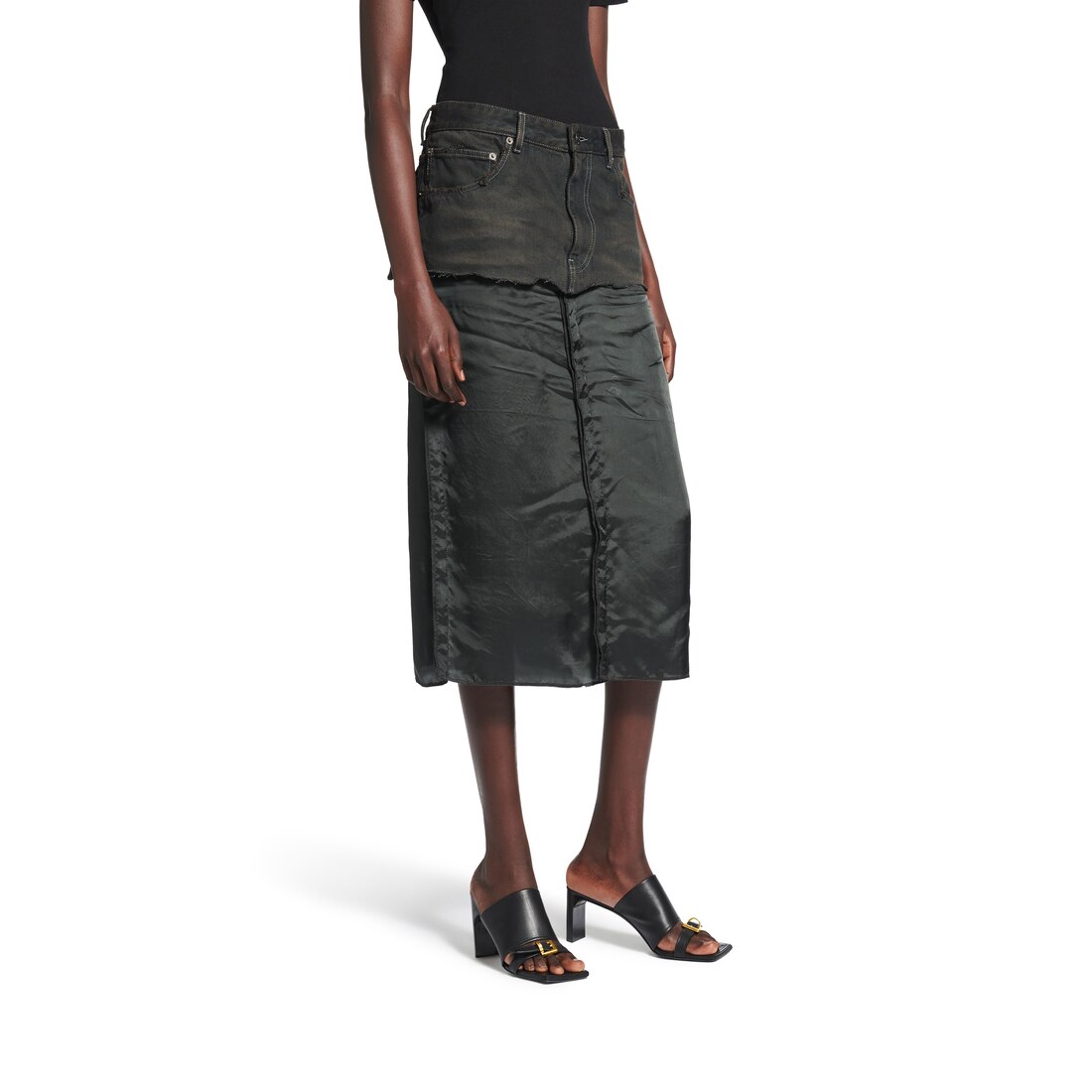 【関税込み】Balenciaga ロングスカート BALENCIAGA(バレンシアガ) スカート(レディース) - 海外通販のBUYMA