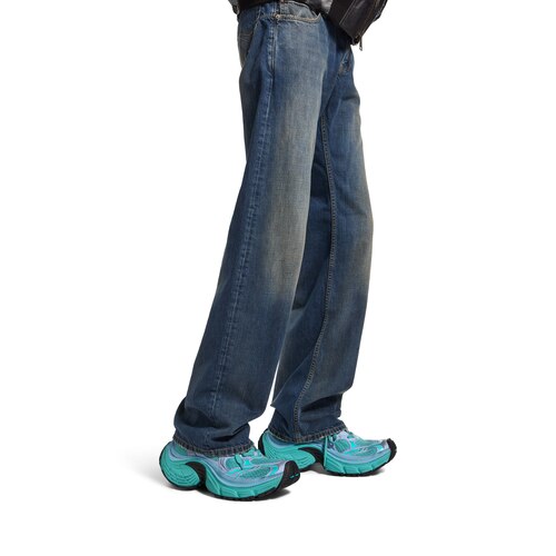 6xl sneaker