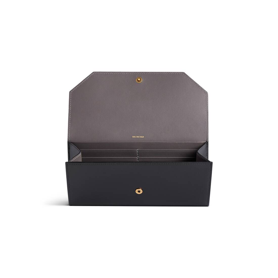 검은 색으로 카드 홀더가있는 여성 봉투 긴 지갑