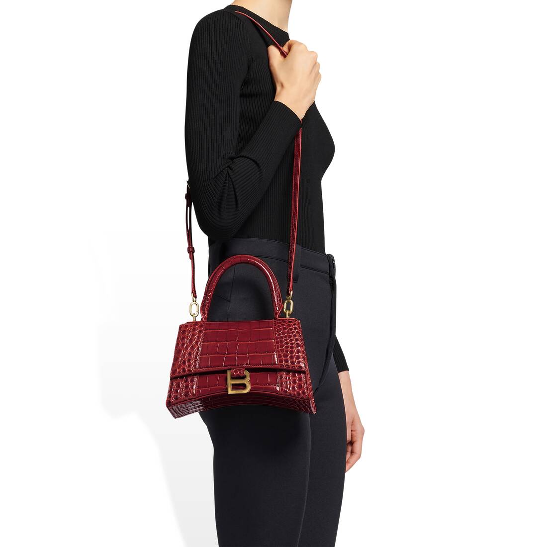 NEW Stylish Garnet Red Soft Leather Lg Six Pocket 11x15x4.5 Shoulder Bag Purse