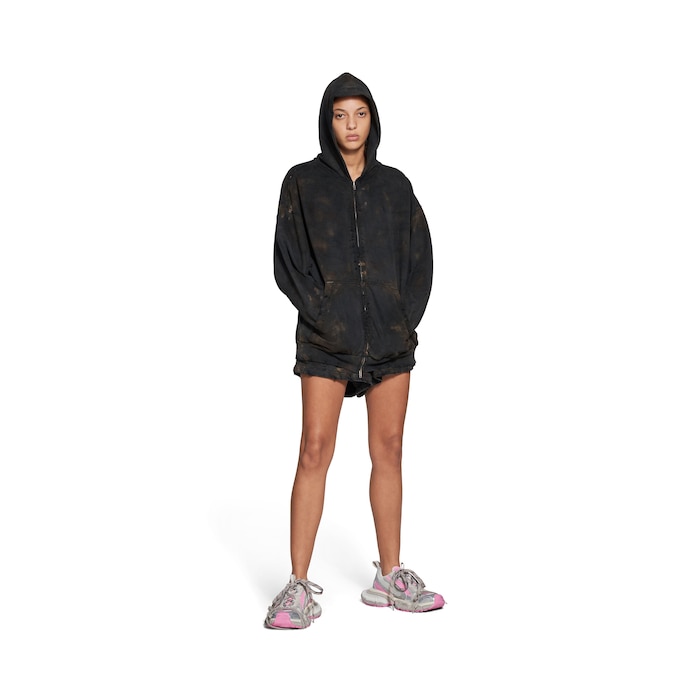 3xl sneaker