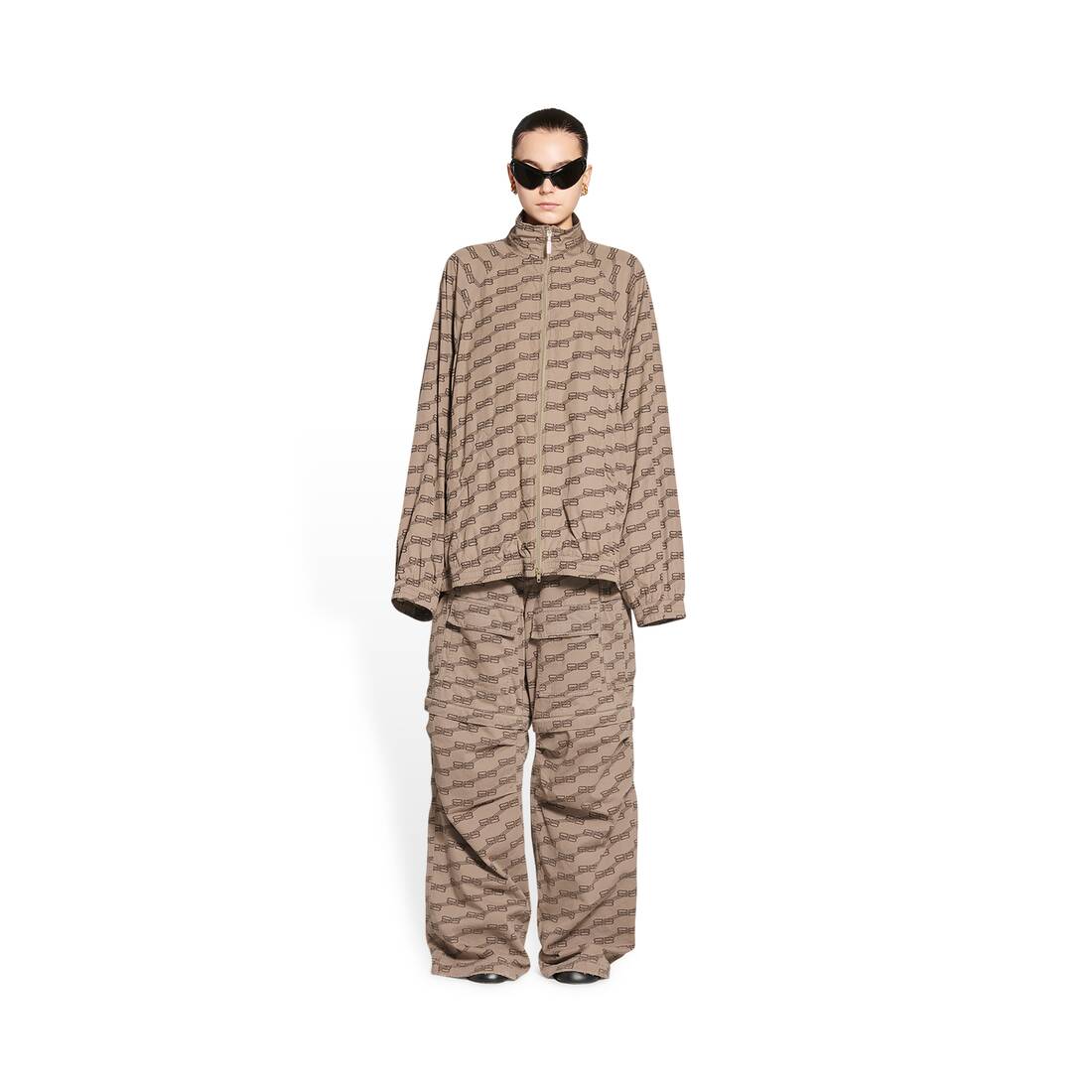 Buy Balenciaga men beige oversized jacket for 2440 online on SV77  663016TKO319710