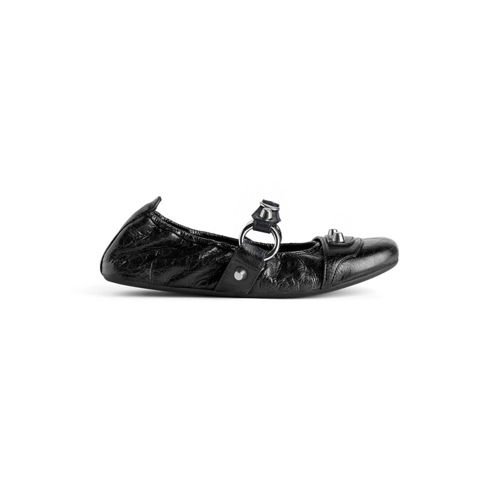Women's Bb Garderobe Décolleté Top in Black