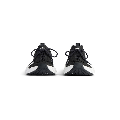 monday shoe