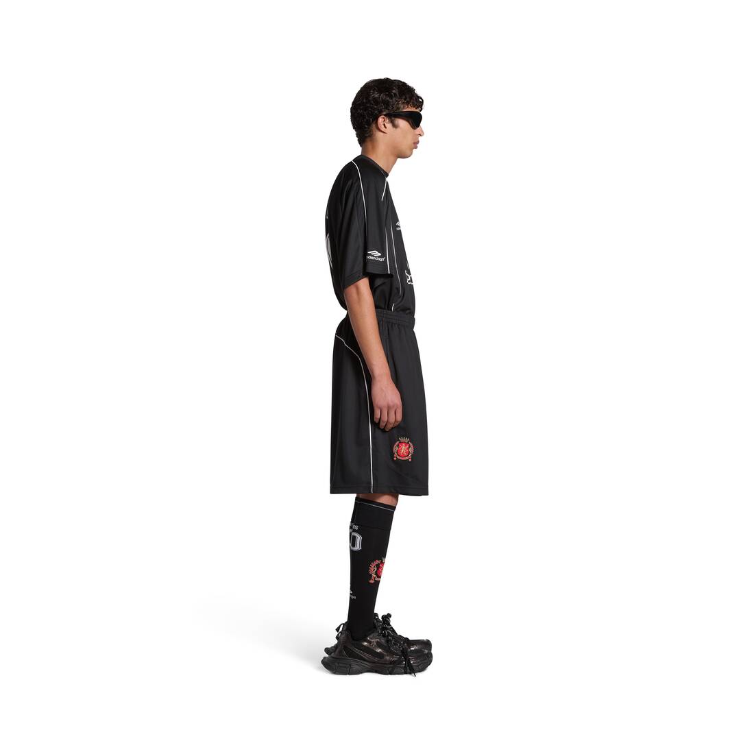 Soccer Baggy Shorts in Black/white | Balenciaga US